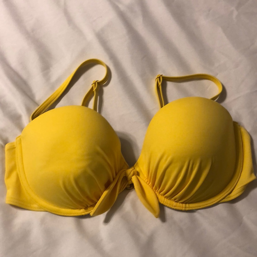 Victoria’s Secret Yellow Bikini Top 36C